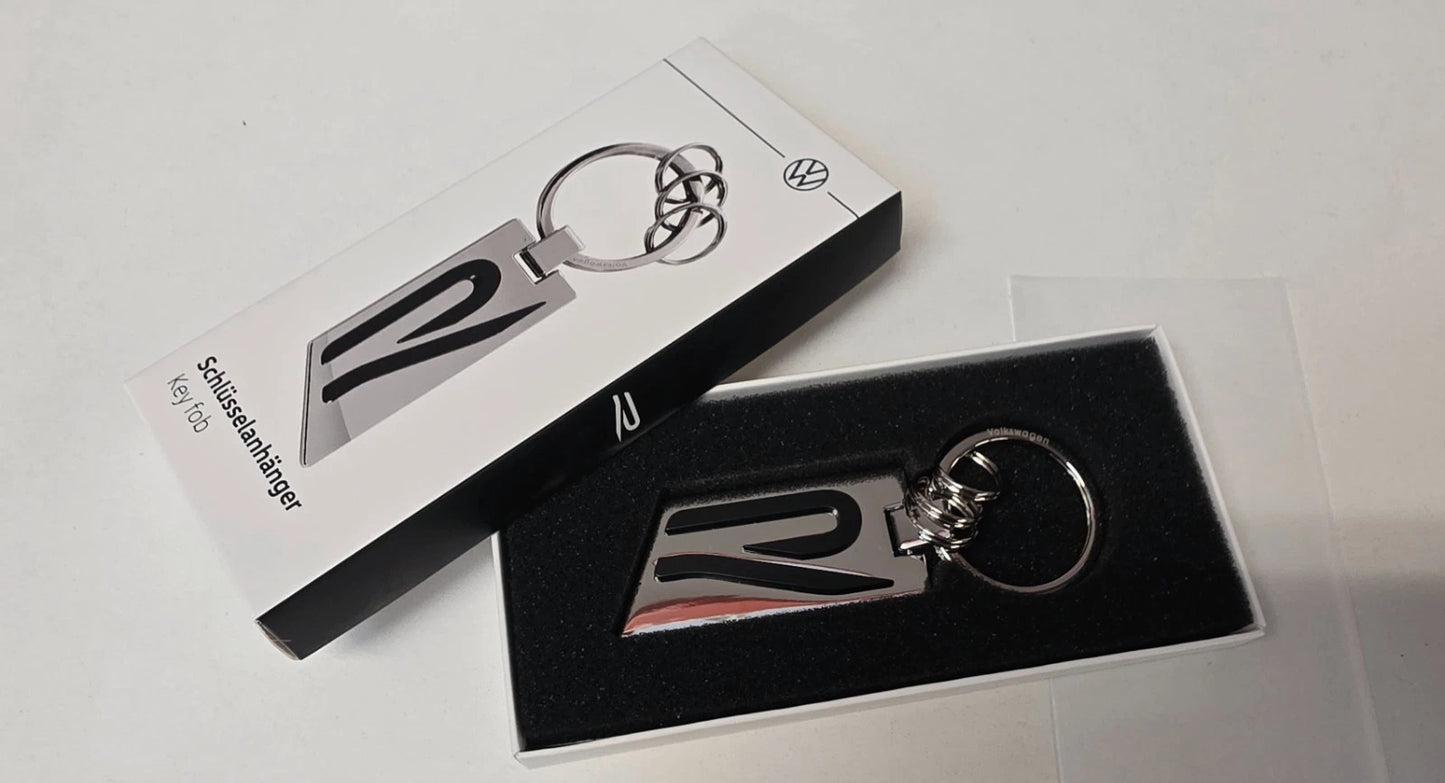"R" Collection Key Ring